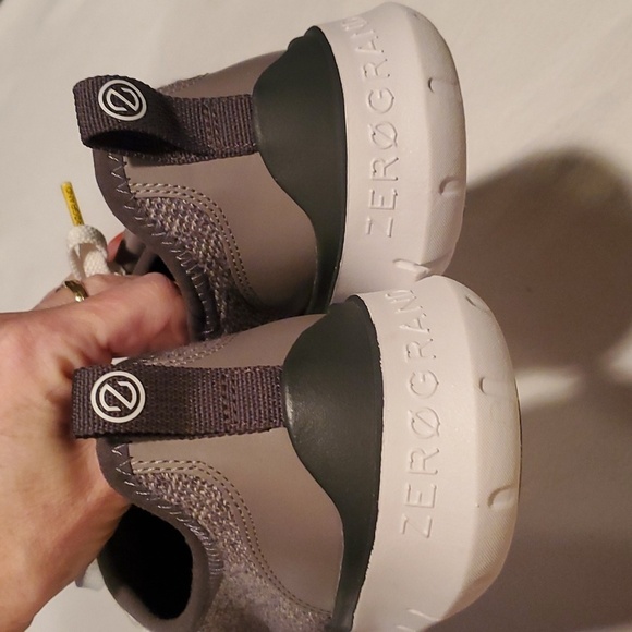 Cole Haan ZeroGrand Stitchlite Grey Sz. 8 Athletic Shoes - Picture 8 of 13